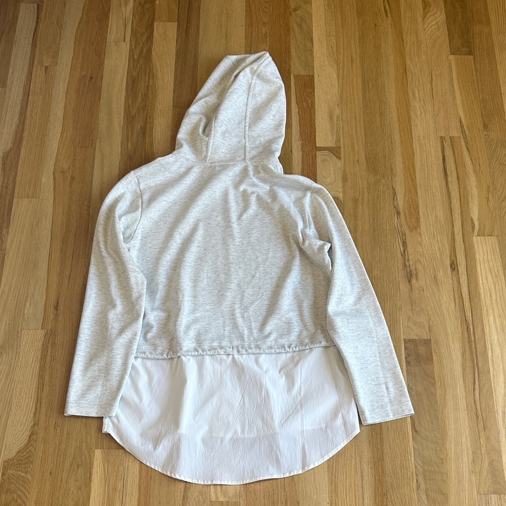 Women’s Athleta Gallery Hoodie Top - Picture 8 of 11
